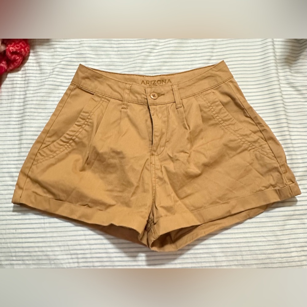 Brown shorts